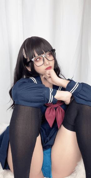 曹查理办公室三级_国产无码网页在线观看