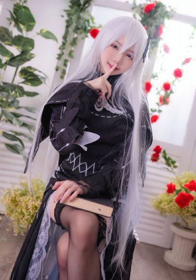 穿制服的女孩_HD迅雷电影在线