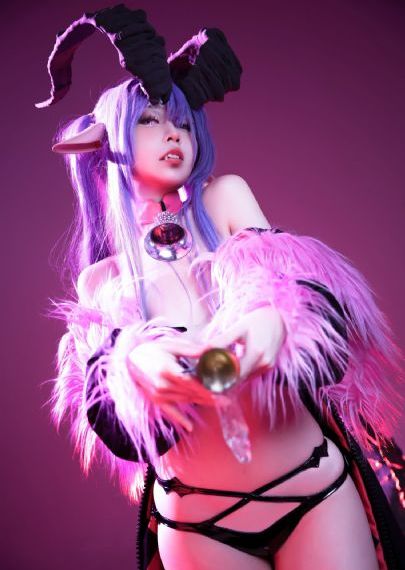 女博士穿越短剧免费视频_国产剧免费观看视频