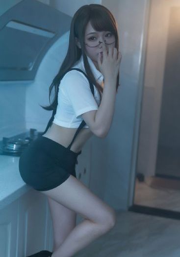 莉莉成人影院理论片在线播放_高清全集免费观看