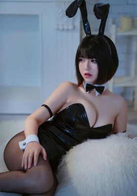 年轻的后妈_国产在线观看